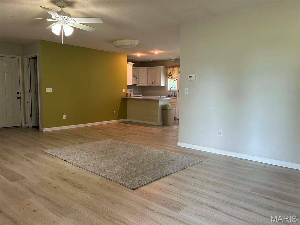 910 W Kennedy AVE, Bernie, MO 63822