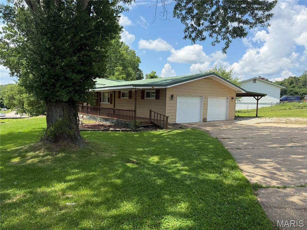 1100 Home AVE, Waynesville, MO 65583