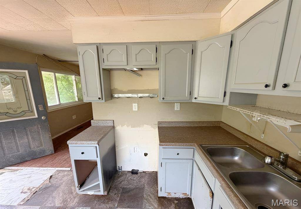 5599 Anna Lee DR, House Springs, MO 63051