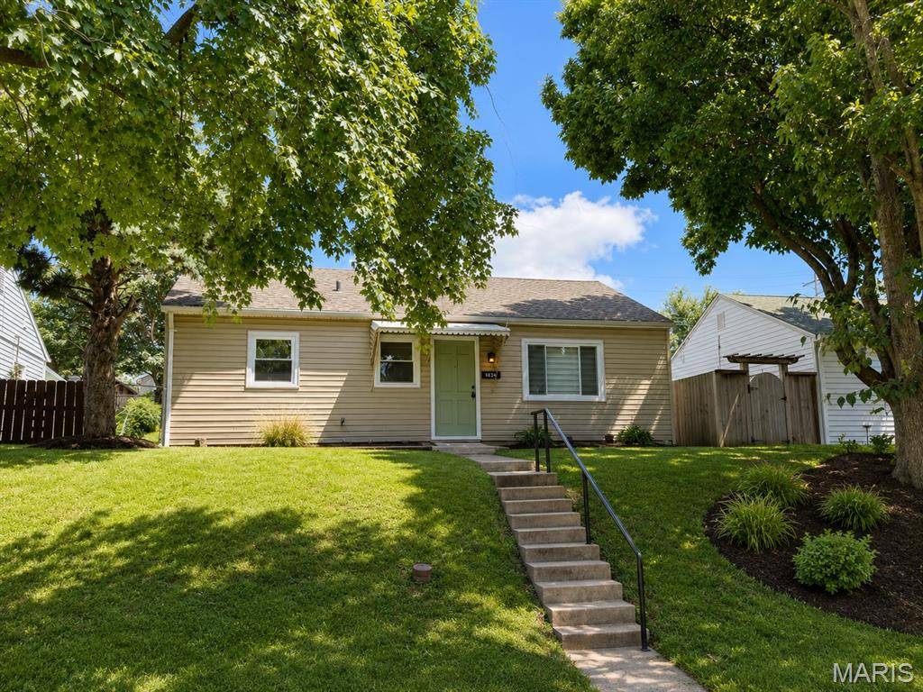5831 Nashville AVE, St Louis, MO 63110