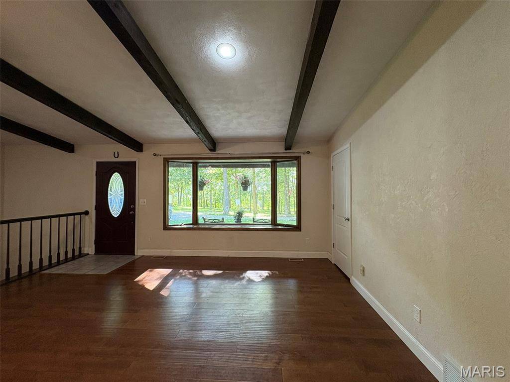 310 Granite LN, Jackson, MO 63755
