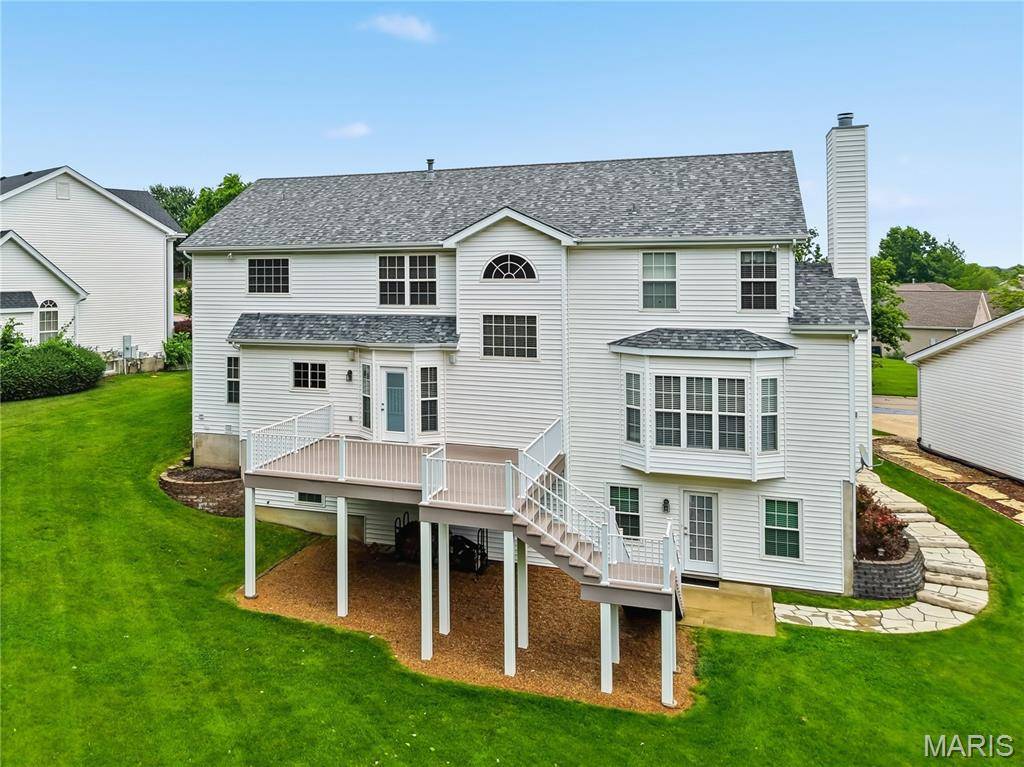 109 Snake River DR, O'fallon, MO 63368