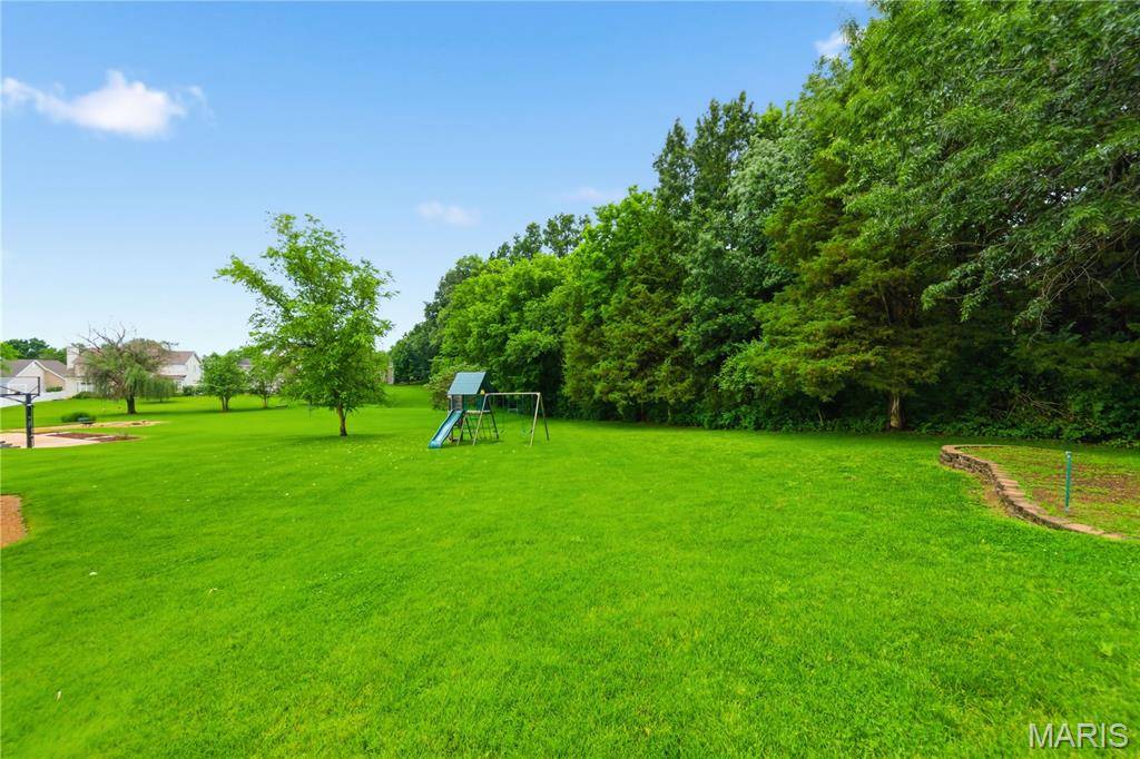 109 Snake River DR, O'fallon, MO 63368