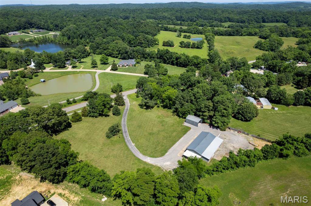 6065 State HWY W, Jackson, MO 63755