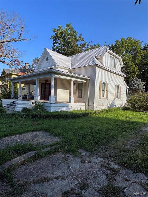 333 E Stoddard ST, Dexter, MO 63841