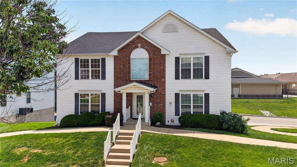 10 Homefield Gardens DR #17N, O'fallon, MO 63366
