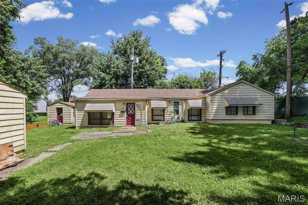 1717 W Belle ST, Belleville, IL 62226
