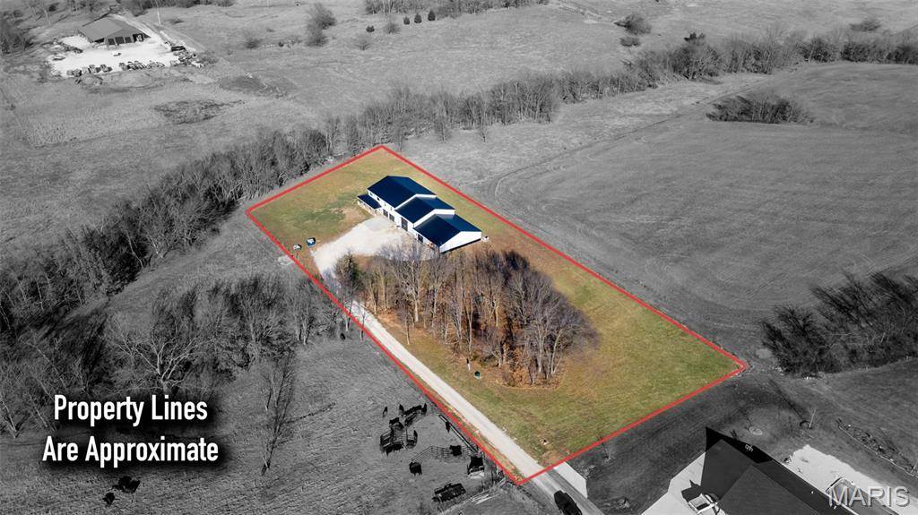 284 Ridge RD, Oak Ridge, MO 63769
