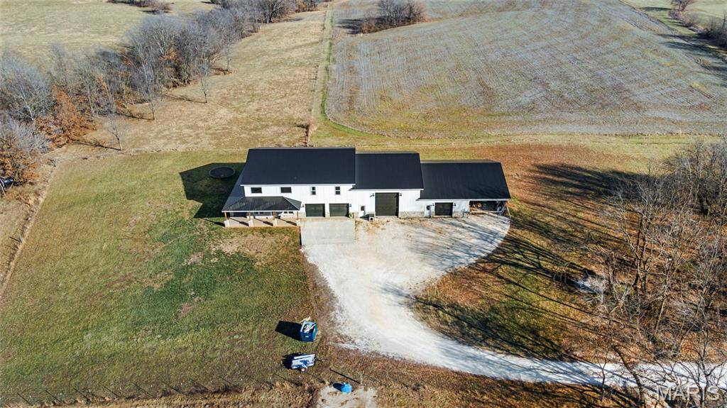 284 Ridge RD, Oak Ridge, MO 63769