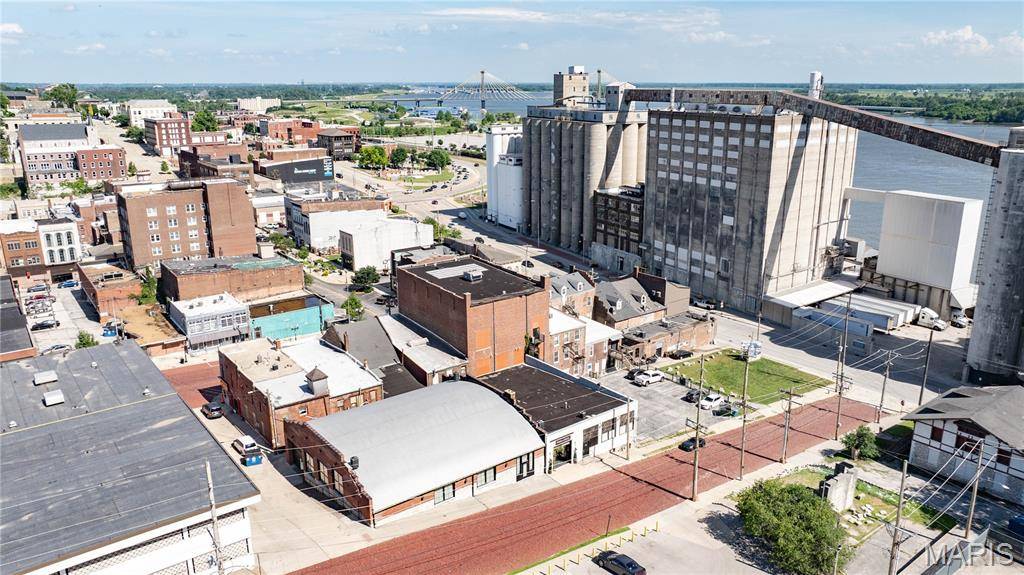 309 Wall ST, Alton, IL 62002