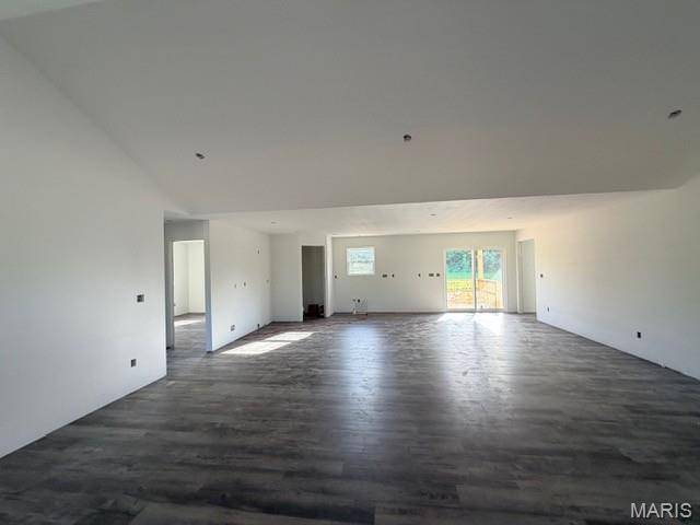 31125 Old Highway 5, Lebanon, MO 65536