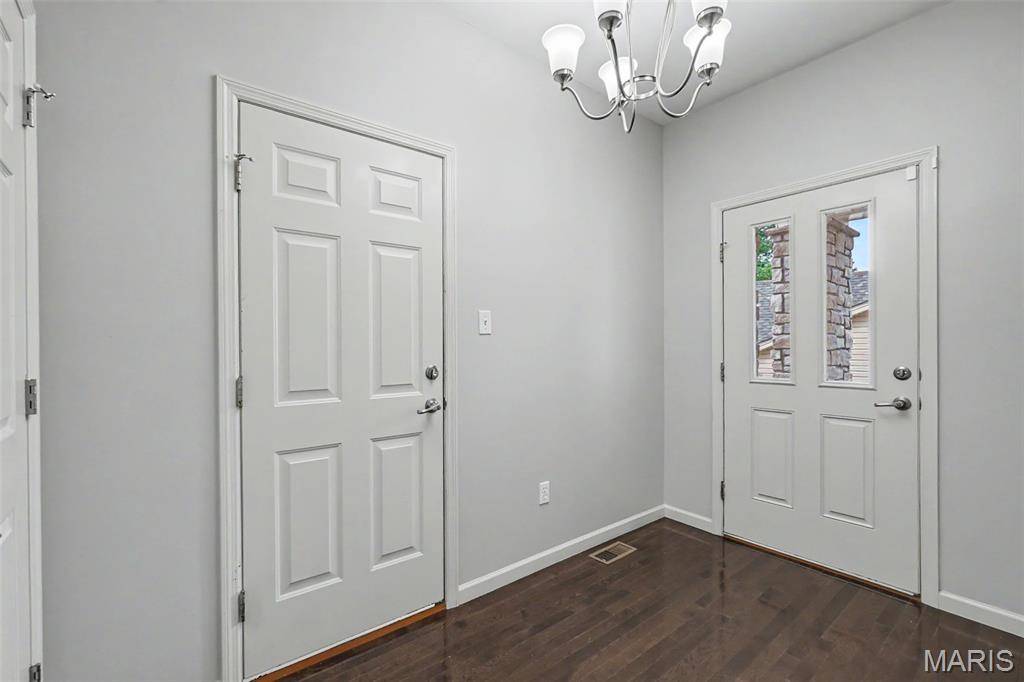 11 Thoreau CT, O'fallon, MO 63366