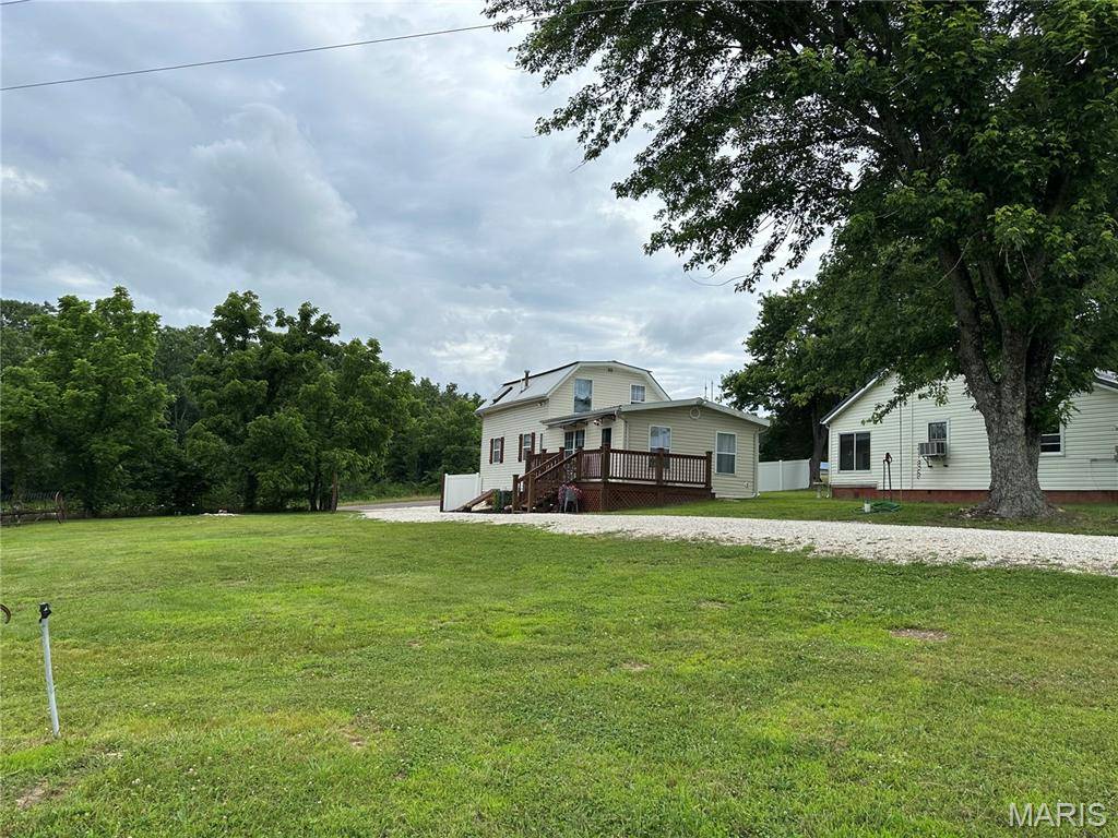23454 Highway C, Belle, MO 65013