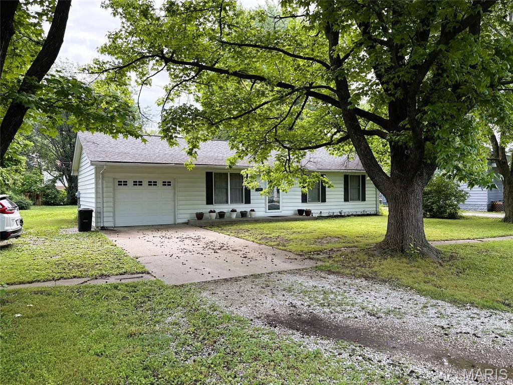 428 N Walker ST, Montgomery City, MO 63361