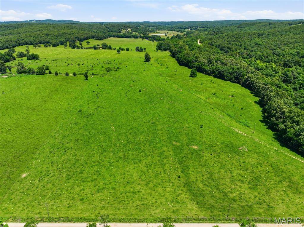 000 M- Pleasant Hill RD, Mountain Grove, MO 65711