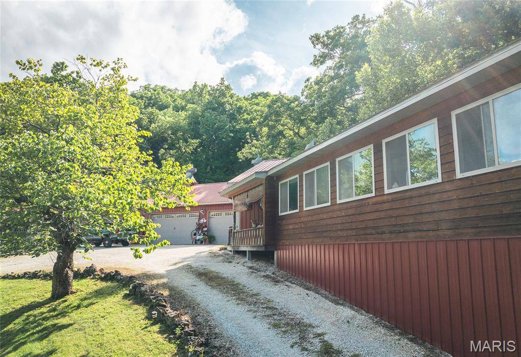 14375 County Road 7550, Newburg, MO 65550