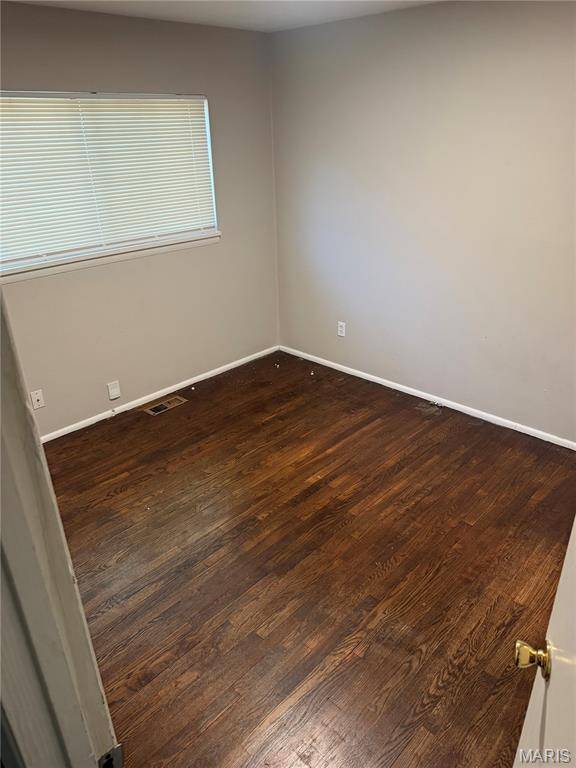 258 Becker DR, Hazelwood, MO 63135