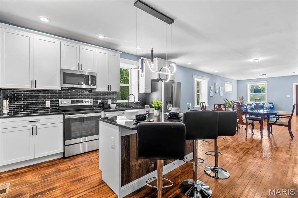 4224 California AVE, St Louis, MO 63111