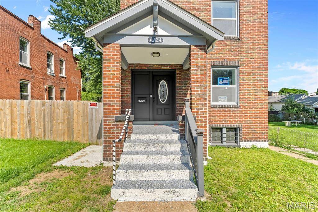 4224 California AVE, St Louis, MO 63111