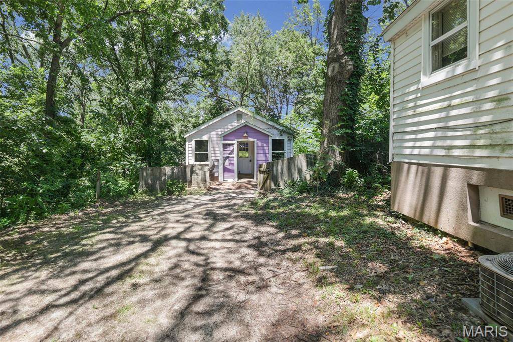 703 Hilda ST, Edwardsville, IL 62025