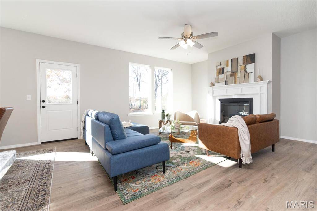 815 Shorthorn, Marshfield, MO 65706