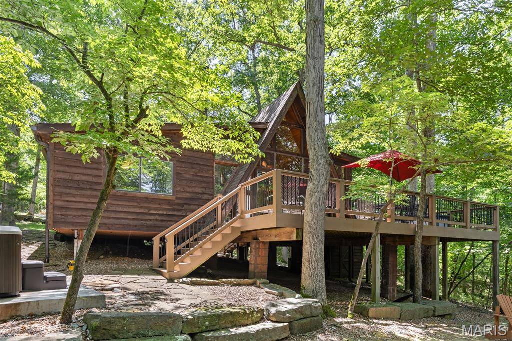 632 Wunderbar Point DR, Innsbrook, MO 63390