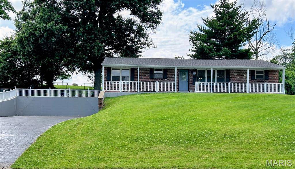 1107 Virginia AVE, Crystal City, MO 63019