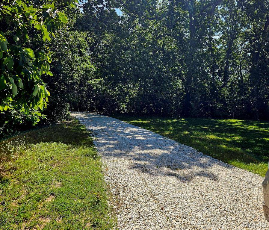 8+/- ac Walker RD, Troy, MO 63379