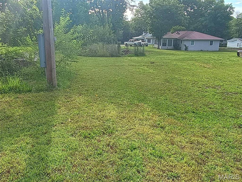 1302 W Franklin ST, Salem, MO 65560