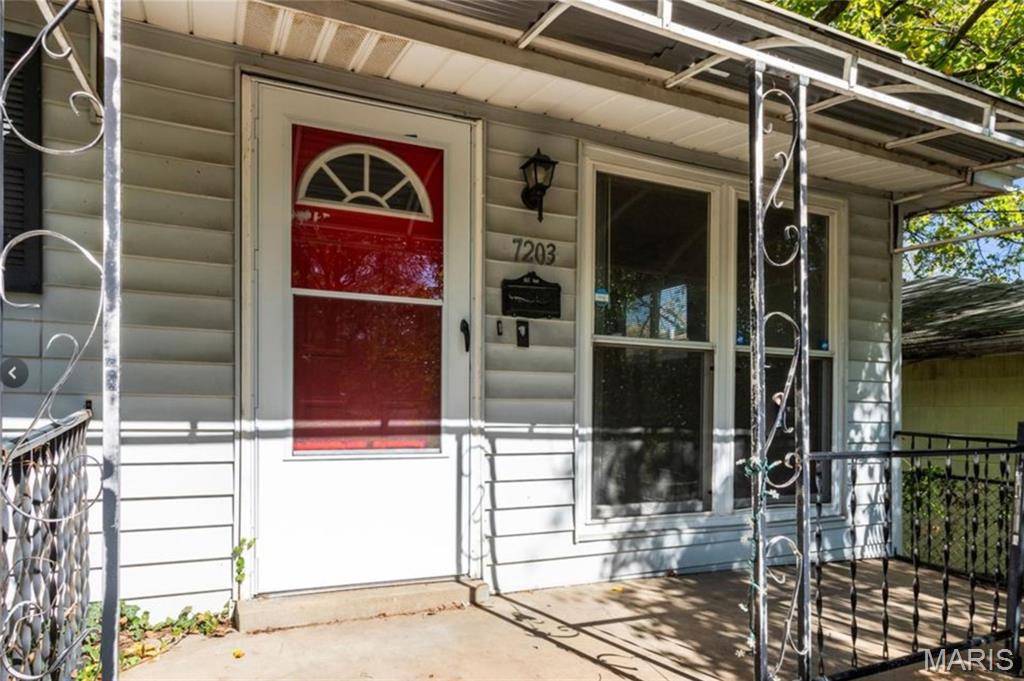 7203 Eunice AVE, St Louis, MO 63136