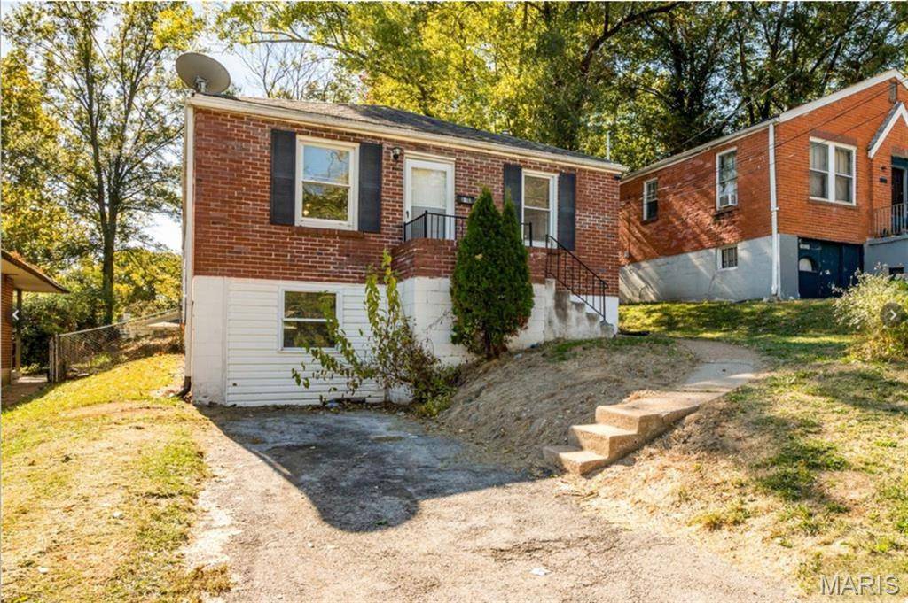 7032 Theodore AVE, St Louis, MO 63136