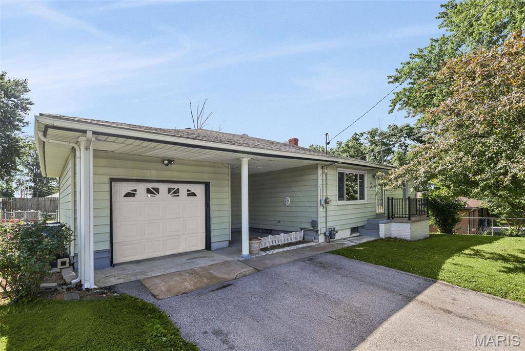 113 N Old Bethalto RD, Bethalto, IL 62010