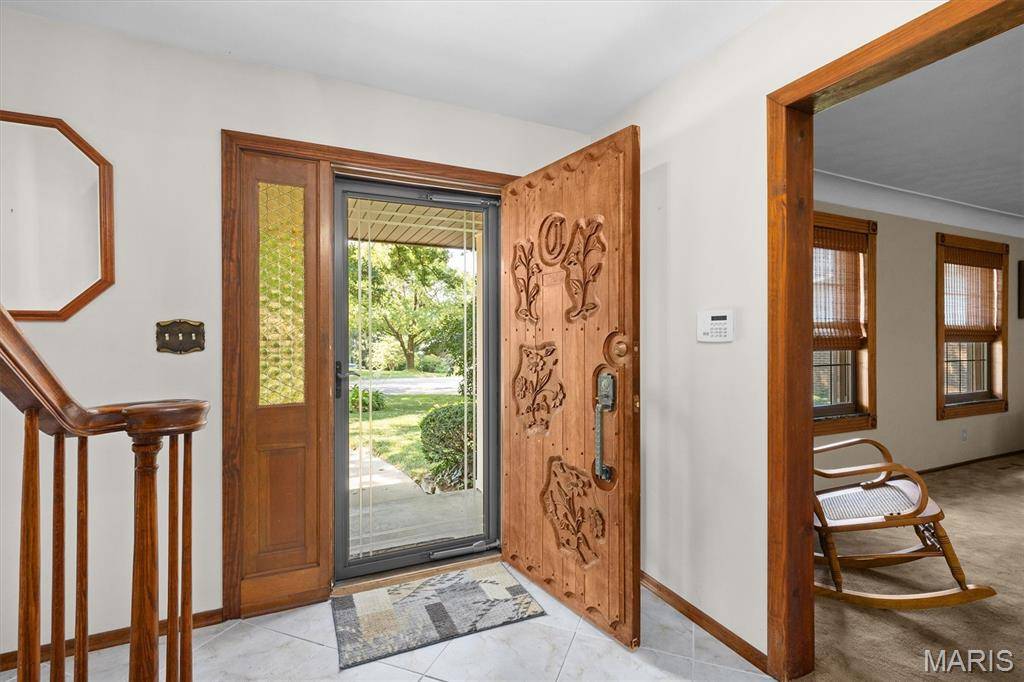 213 Warrensburg DR, Belleville, IL 62223