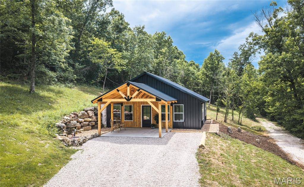 13185 County Road 7570, Newburg, MO 65550