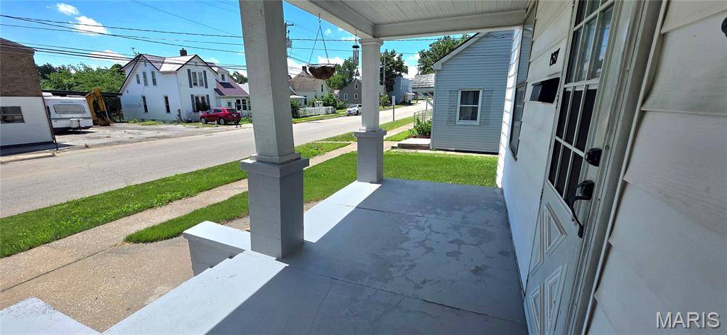 1527 Swanwick ST, Chester, IL 62233