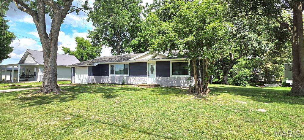 304 N Main ST, Ellis Grove, IL 62241