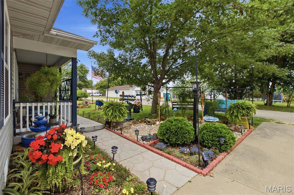 844 Alley ST, Bourbon, MO 65441