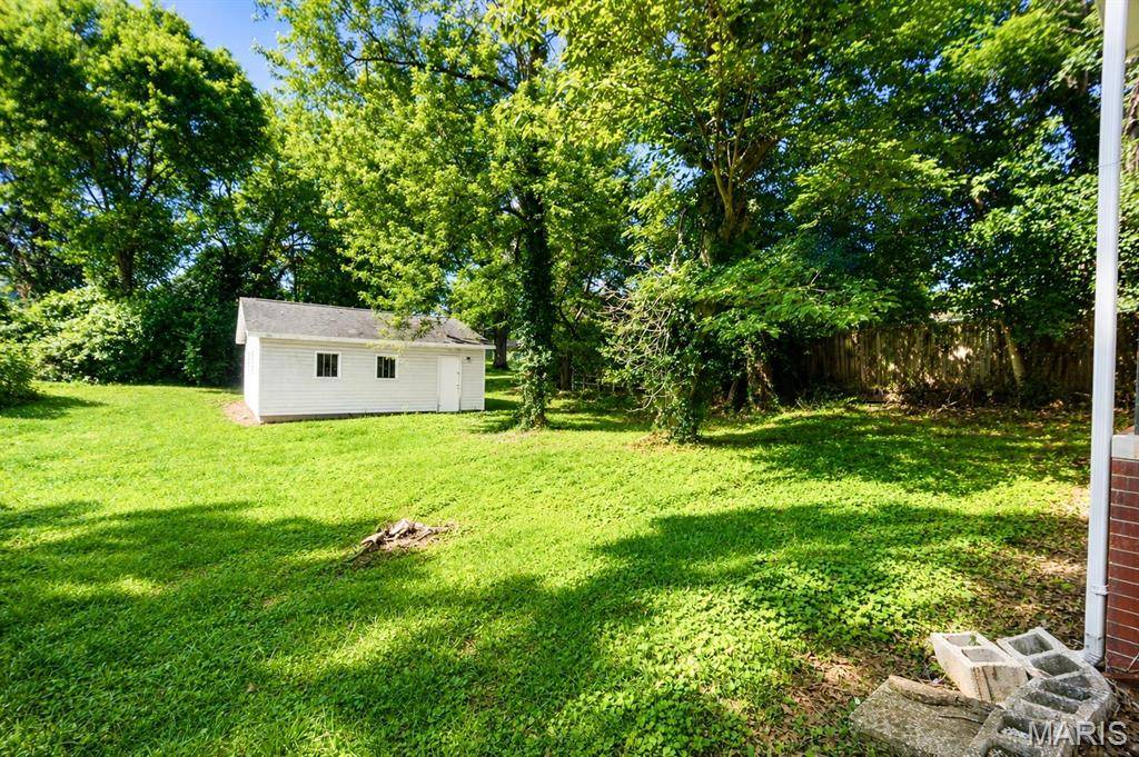 738 Bond AVE, Collinsville, IL 62234