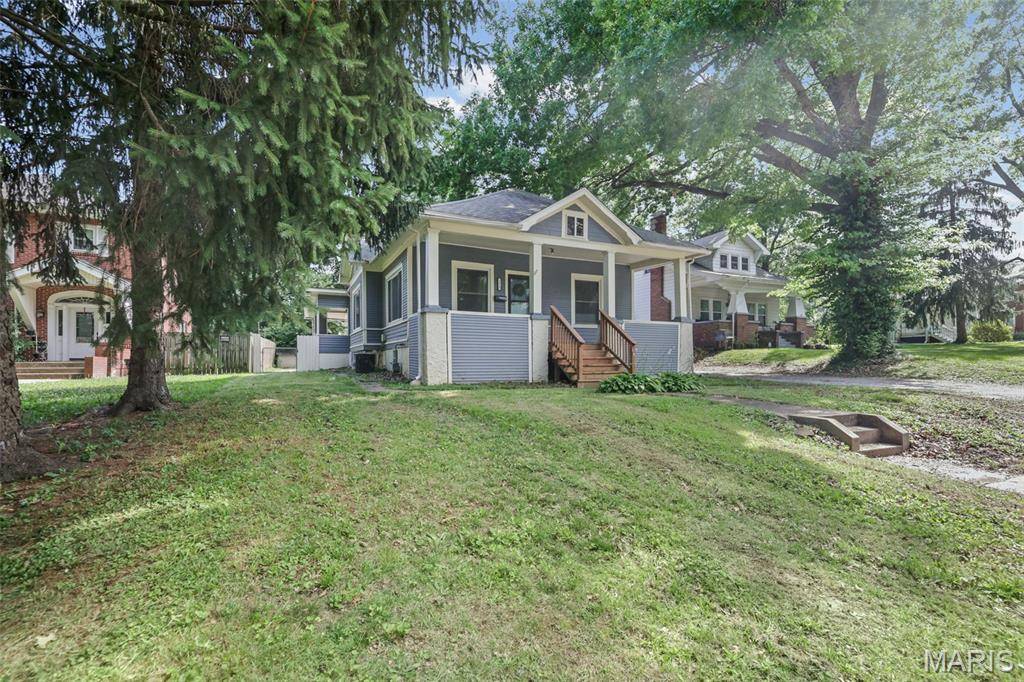 3019 Brown ST, Alton, IL 62002