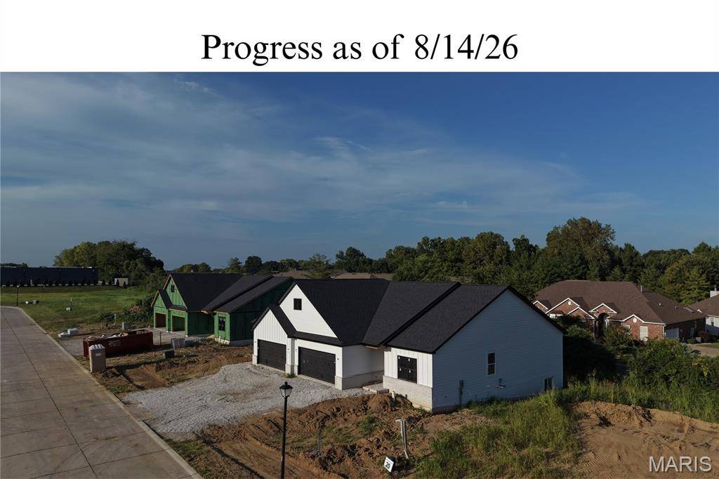 328 Celtics CT, Glen Carbon, IL 62034