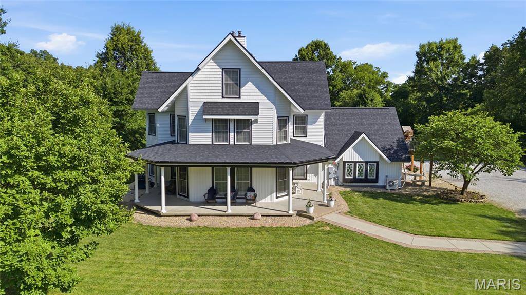 2838 Woodson DR, Columbia, IL 62236
