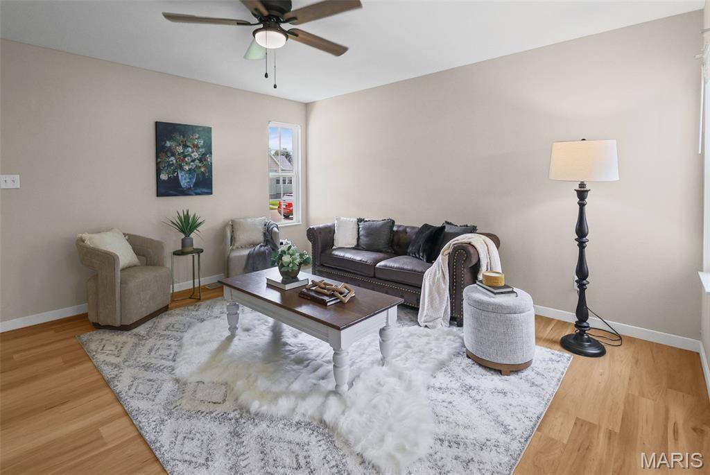 506 E Washington ST, O'fallon, IL 62269