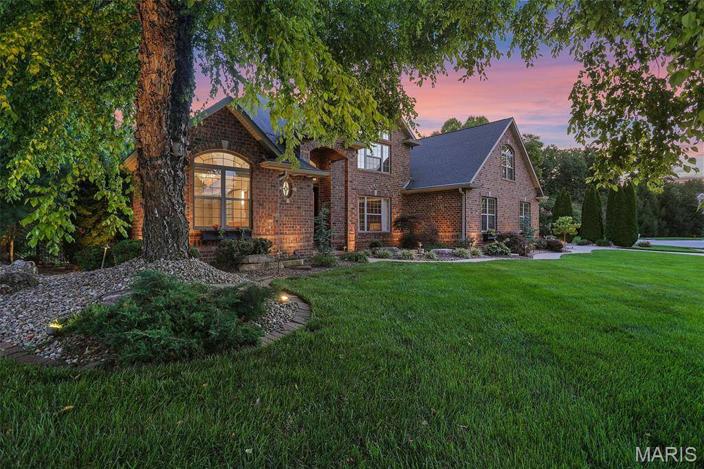 1116 Far Oaks DR, Caseyville, IL 62232