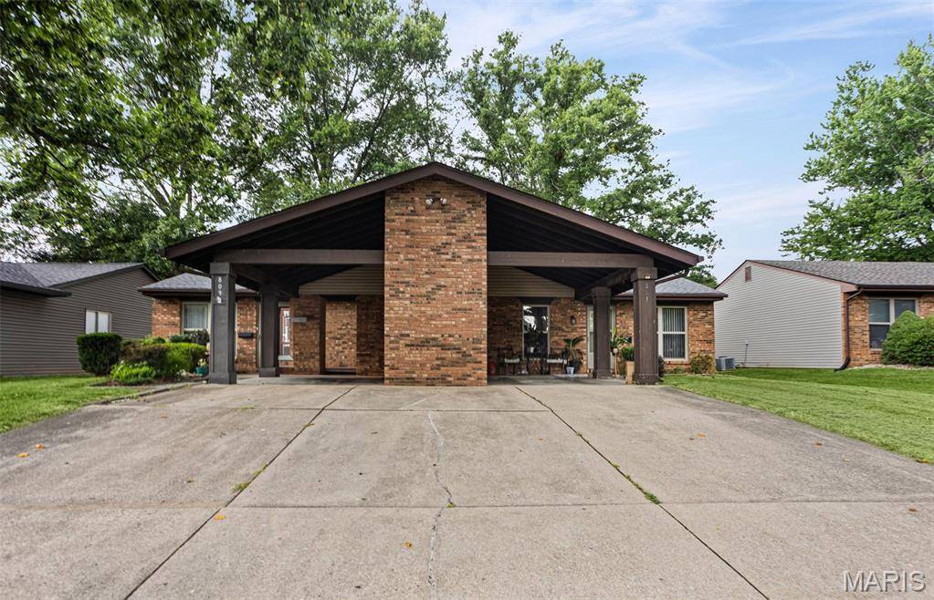 809 White Oak DR, O'fallon, IL 62269