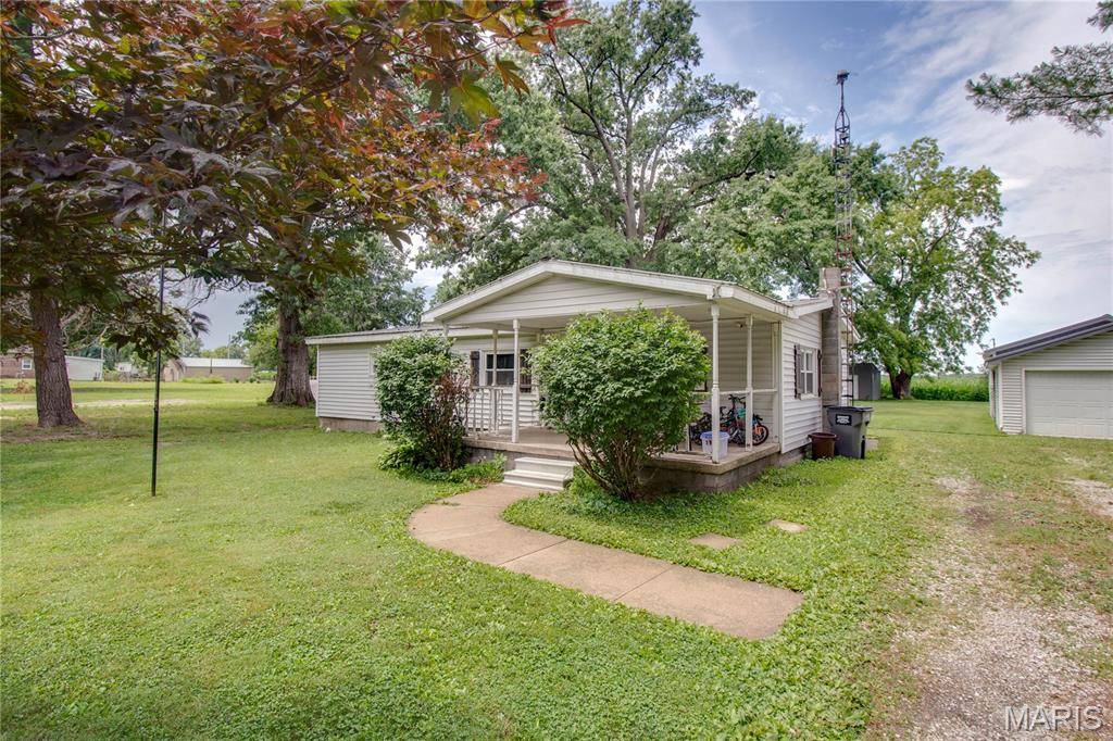 149 State RD, Rockbridge, IL 62081