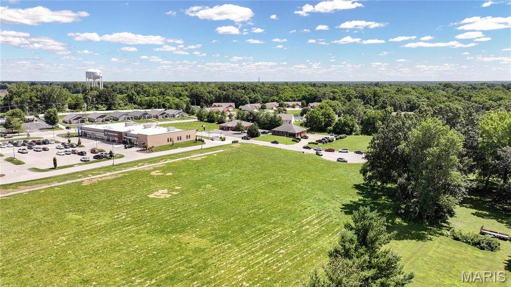 0 Mae DR, Godfrey, IL 62035