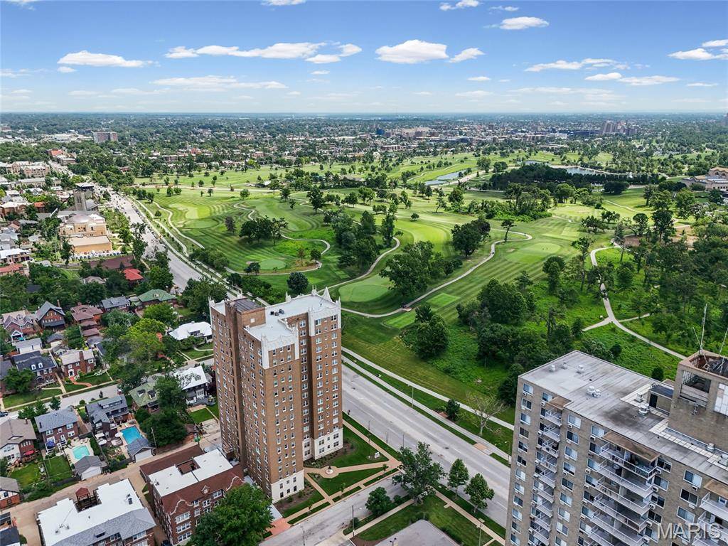 625 S Skinker BLVD #301, St Louis, MO 63105