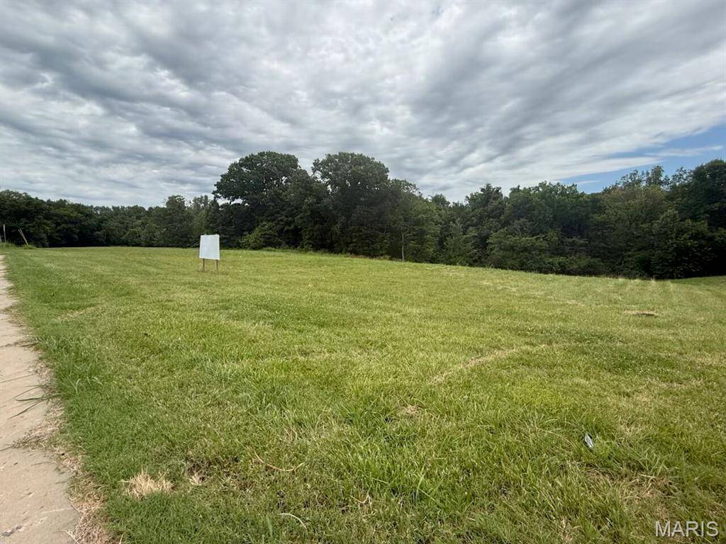 1000 N Mount Auburn (lot A) RD, Cape Girardeau, MO 63701