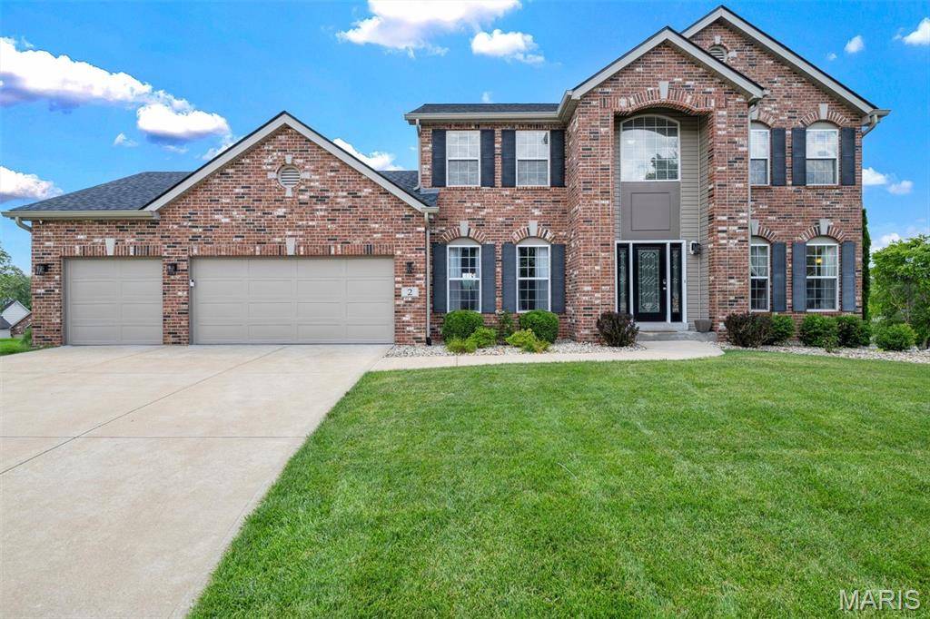 2 Doe Valley CT, O'fallon, MO 63366