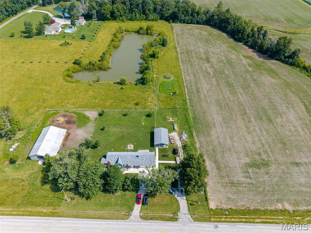 23035 Dubois Blacktop RD, Dubois, IL 62831